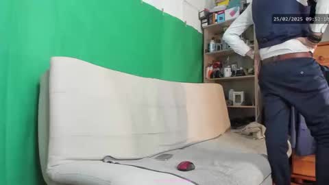 Virg Lszl online show from February 25, 9:09 am