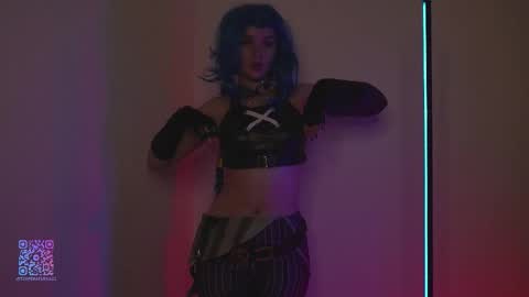 Sarah     online show from September 16, 6:09 pm