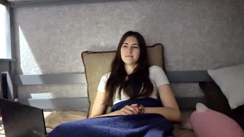 Snapshot of tempiebunting chatting on November 11, 5:07 am Alice online show from November 11, 5:07 am