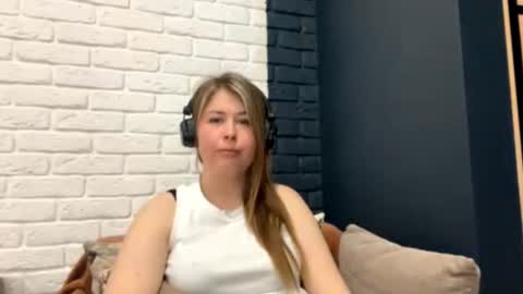 Lana online show from March 23, 7:12 am