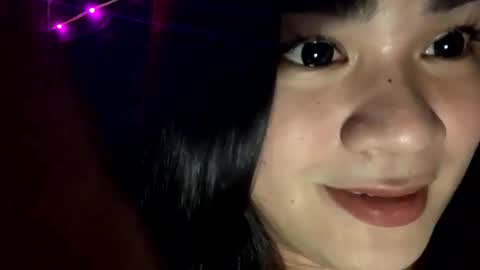 Snapshot of temptation_happiness chatting on January 14, 2:00 pm Just call me Tiara online show from January 14, 2:00 pm