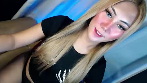 Im Dianna DONT FORGET TO FOLLOW ME   online show from December 1, 6:40 am