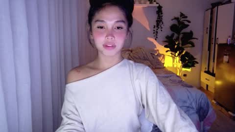 temptessa20 online show from November 11, 2:17 pm