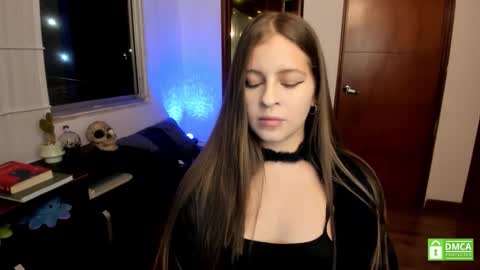 Snapshot of temptressweet chatting on September 30, 12:15 am Scar online show from September 30, 12:15 am