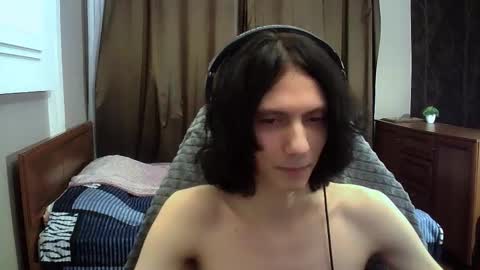 temptvelvet online show from November 28, 9:34 am