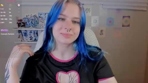 Snapshot of tender__kitty chatting on September 30, 2:11 pm Sue online show from September 30, 2:11 pm