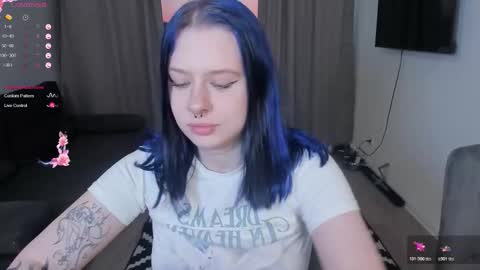  Sue  online show from February 15, 3:20 pm