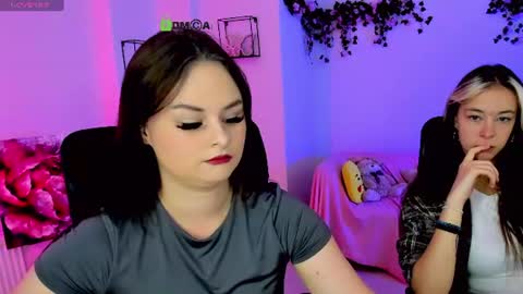 Snapshot of tender_amelia chatting on June 19, 8:07 am Ami online show from June 19, 8:07 am