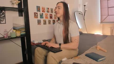 tenderedge online show from February 10, 12:20 pm