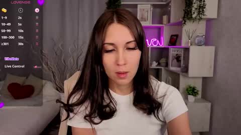 Snapshot of tendermist chatting on November 17, 7:30 pm Nelly online show from November 17, 7:30 pm