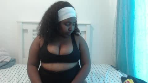 TenderousDoll online show from August 3, 9:15 am