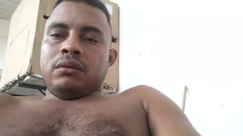Snapshot of tenebroso808356 chatting on July 6, 7:27 pm tenebroso808356 online show from July 6, 7:27 pm