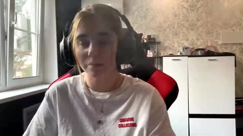 Mira Manson online show from October 8, 6:55 am