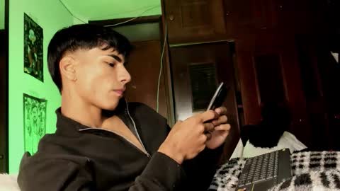 Snapshot of teo_369 chatting on May 6, 3:06 pm Teo online show from May 6, 3:06 pm