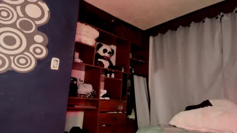Teo online show from June 19, 1:32 am