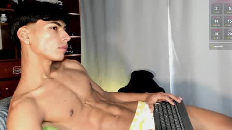 Snapshot of teo_369 chatting on July 18, 5:06 pm Teo online show from July 18, 5:06 pm