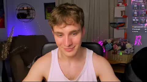 Snapshot of teo_sol chatting on June 11, 12:32 am teo_sol online show from June 11, 12:32 am