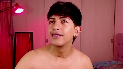 teo brown Independent model online show from December 1, 4:29 pm