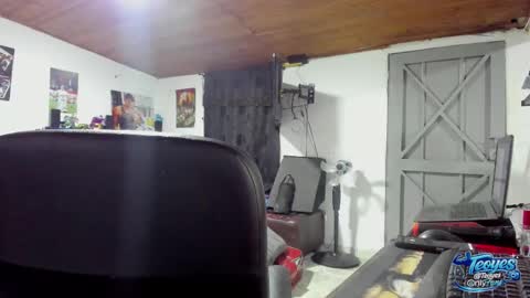Snapshot of teoyes_ chatting on March 9, 11:42 pm teoyes_ online show from March 9, 11:42 pm