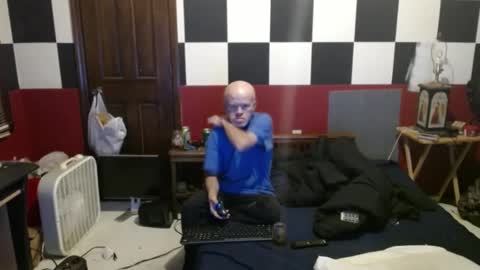 Snapshot of terdy2366 chatting on December 8, 1:35 am terdy2366 online show from December 8, 1:35 am