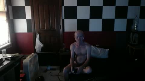 Snapshot of terdy2366 chatting on December 18, 4:06 pm terdy2366 online show from December 18, 4:06 pm