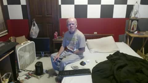 Snapshot of terdy2366 chatting on January 27, 8:29 am terdy2366 online show from January 27, 8:29 am