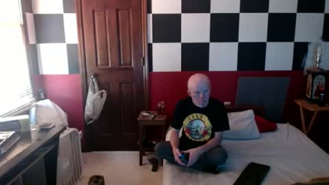 Snapshot of terdy2366 chatting on March 1, 6:11 pm terdy2366 online show from March 1, 6:11 pm