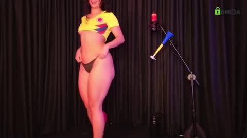 Snapshot of teretwerk_23 chatting on June 7, 2:05 am teresa help me reach 100 like online show from June 7, 2:05 am