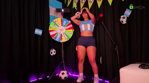 teresa  help me reach 100 like online show from July 16, 2:06 am