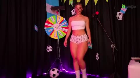 teresa  help me reach 100 like online show from July 17, 2:07 am