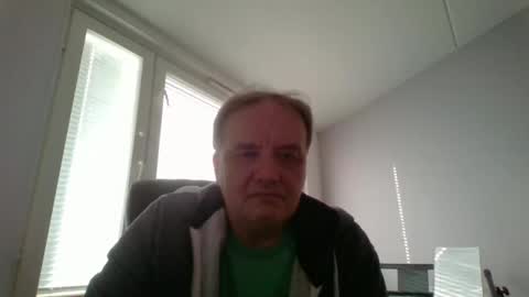 Snapshot of tero007 chatting on February 20, 8:28 am tero007 online show from February 20, 8:28 am