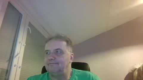 Snapshot of tero007 chatting on January 18, 3:49 pm tero007 online show from January 18, 3:49 pm