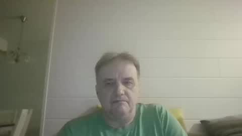 Snapshot of tero007 chatting on February 14, 12:40 am tero007 online show from February 14, 12:40 am