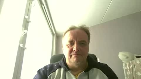 Snapshot of tero007 chatting on February 20, 9:10 am tero007 online show from February 20, 9:10 am
