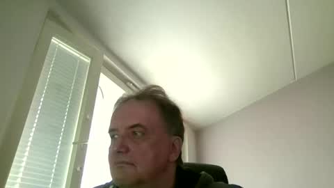 Snapshot of tero007 chatting on March 15, 2:34 pm tero007 online show from March 15, 2:34 pm