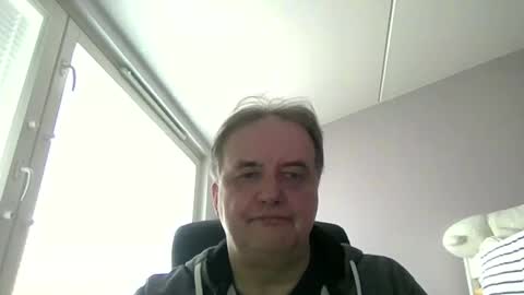 Snapshot of tero007 chatting on March 26, 10:10 am tero007 online show from March 26, 10:10 am