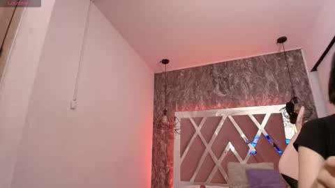 Terra Elowen online show from October 1, 11:38 am