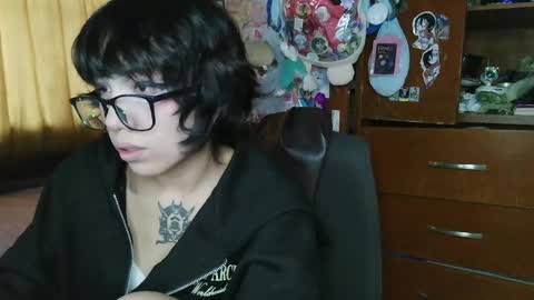 Snapshot of terraelowen chatting on April 16, 9:39 pm Terra Elowen online show from April 16, 9:39 pm