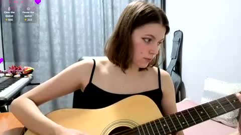Anny Simpson online show from June 12, 9:25 pm