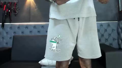 Snapshot of terranze_z chatting on September 29, 8:13 pm terranze_z online show from September 29, 8:13 pm