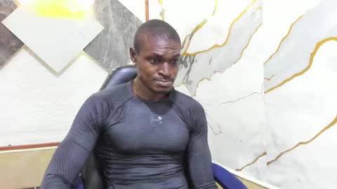 Snapshot of terranze_z chatting on October 3, 4:09 am terranze_z online show from October 3, 4:09 am