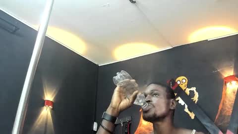 Snapshot of terranze_z chatting on October 21, 7:58 pm terranze_z online show from October 21, 7:58 pm