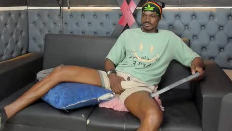 Snapshot of terranze_z chatting on November 22, 8:30 pm terranze_z online show from November 22, 8:30 pm