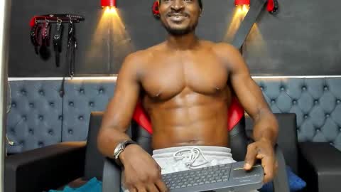 Snapshot of terranze_z chatting on November 24, 8:08 pm terranze_z online show from November 24, 8:08 pm