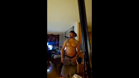 Snapshot of terrellmuscle chatting on January 14, 7:25 am terrellmuscle online show from January 14, 7:25 am