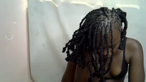 Snapshot of terriam chatting on November 5, 7:41 am terriam online show from November 5, 7:41 am