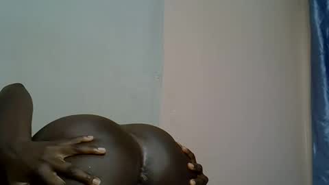 Snapshot of terriam chatting on November 7, 4:40 pm terriam online show from November 7, 4:40 pm