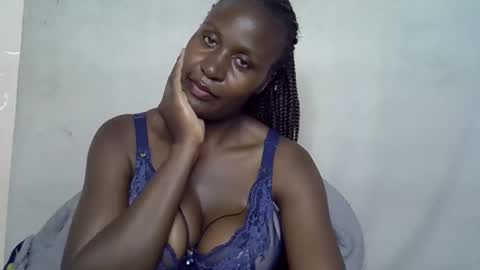 Snapshot of terriam chatting on November 28, 9:56 am terriam online show from November 28, 9:56 am