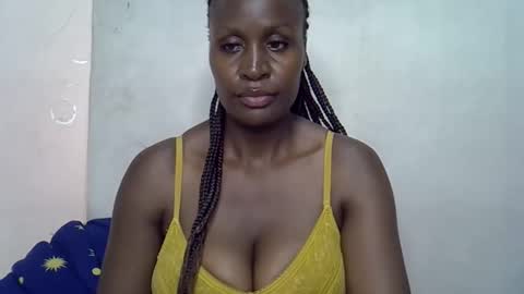 Snapshot of terriam chatting on December 13, 7:53 pm terriam online show from December 13, 7:53 pm