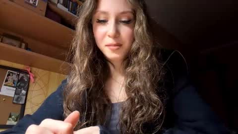 Becky  online show from February 15, 2:25 pm